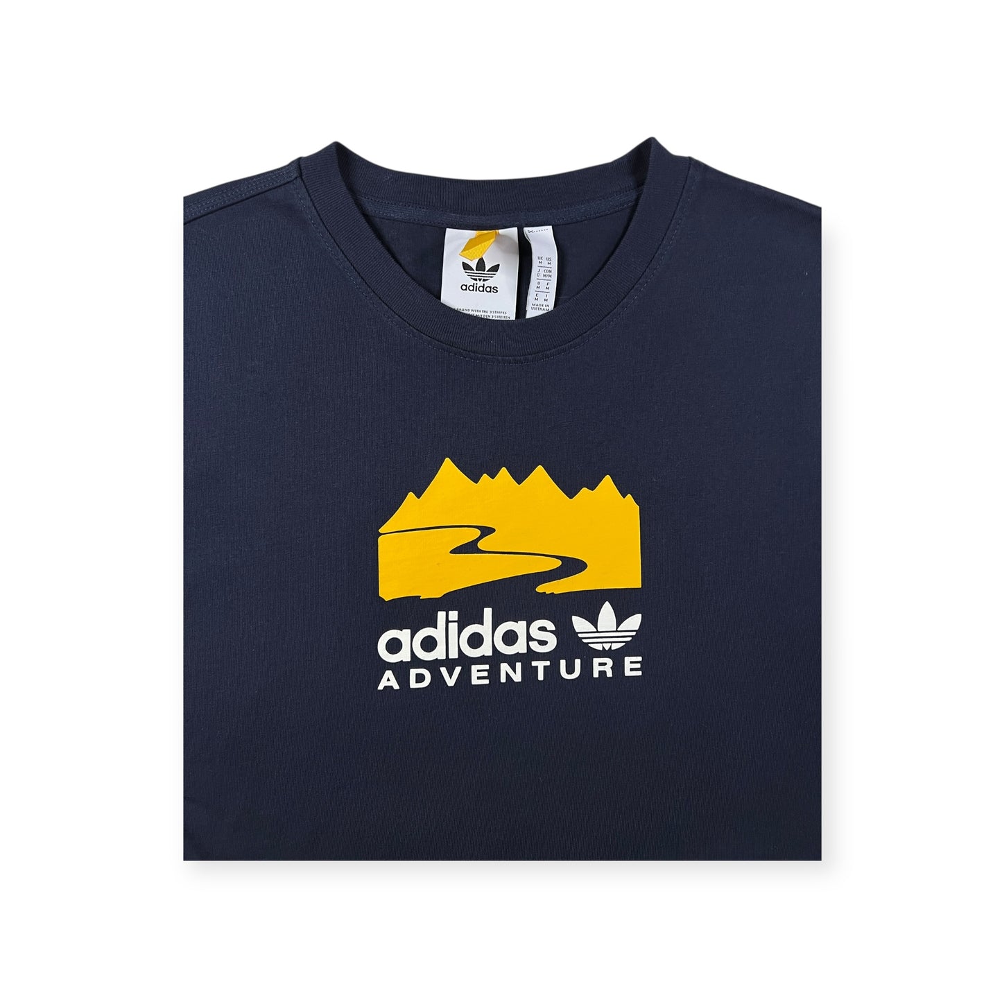 Adidas t-shirt